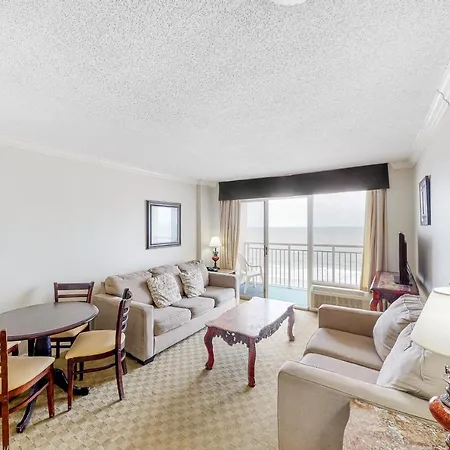 Sandy Beach Resort 716